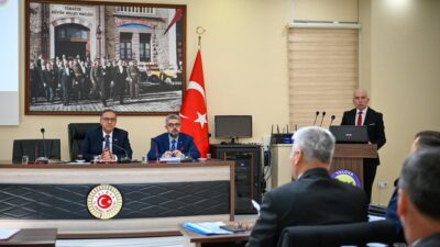 Yalova Valisi Dr. Ahmet Hamdi Usta başkanlığında gerçekleştirilen “Bağımlılıkla Mücadele