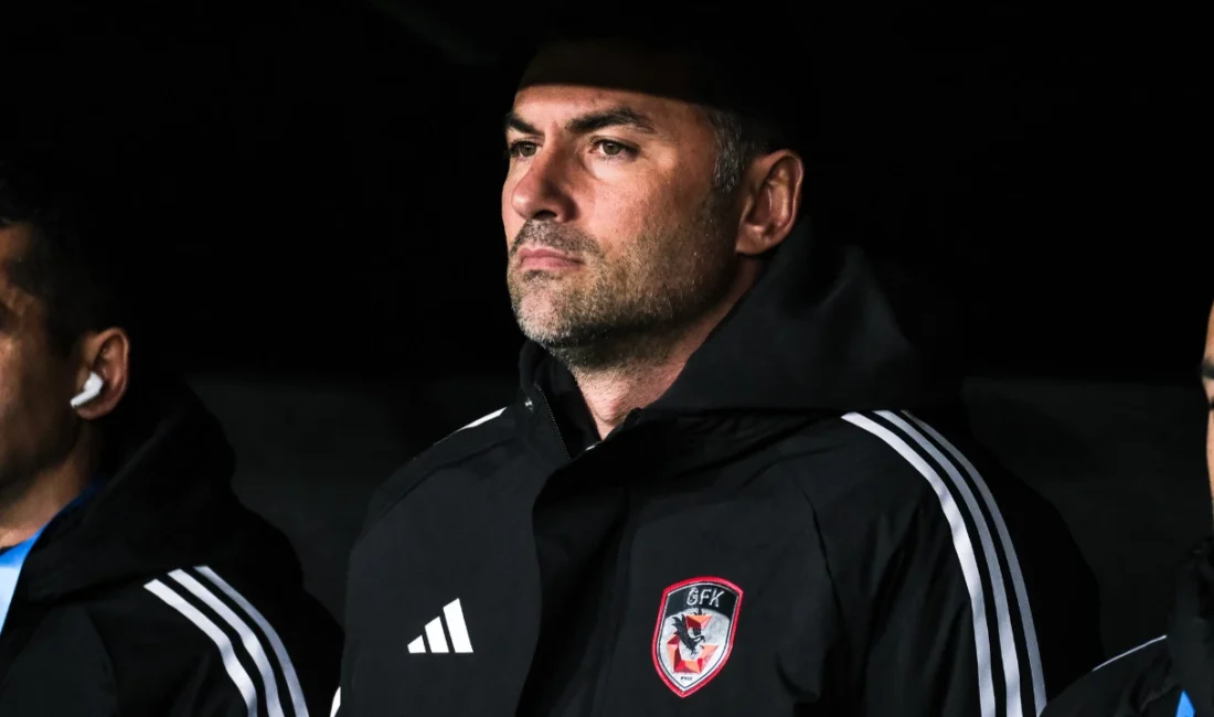 Profesyonel Futbol Disiplin Kurulu (PFDK), teknik direktör Burak Yılmaz’a yönelik