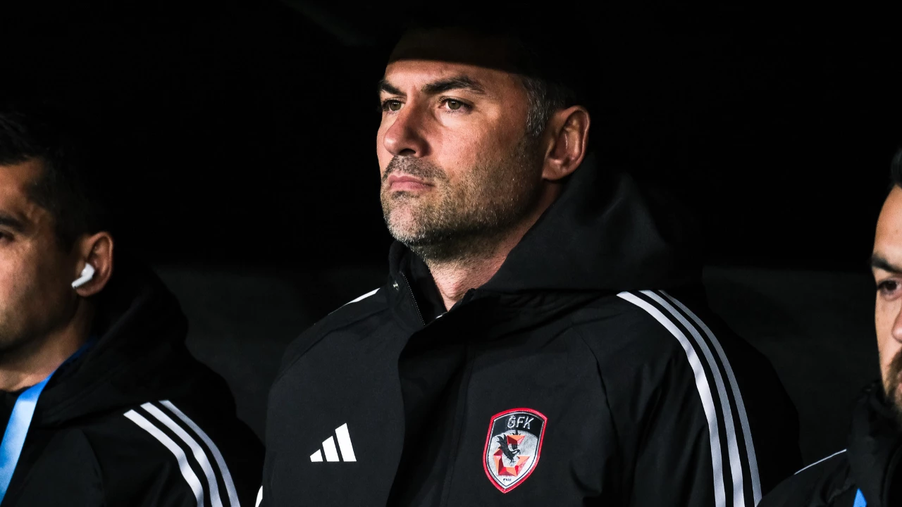 Profesyonel Futbol Disiplin Kurulu (PFDK), teknik direktör Burak Yılmaz’a yönelik