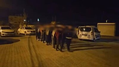 Ana Sayfa › Asayiş › Van’da göçmen kaçakçılığı operasyonlarında 3