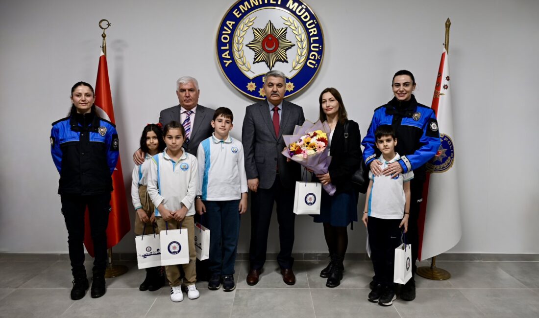 23 Nisan Kutlamaları Kapsamında Yalova Emniyetinde Bayram Sevinci Yaşandı 23