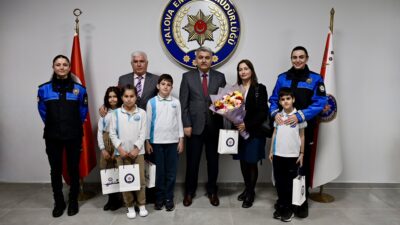 23 Nisan Kutlamaları Kapsamında Yalova Emniyetinde Bayram Sevinci Yaşandı 23