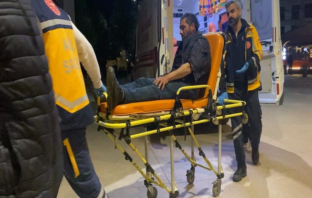 Bursa’nın İnegöl ilçesinde, motosikletle çarpışması sonucu yaralanan bisiklet sürücüsü Kerim