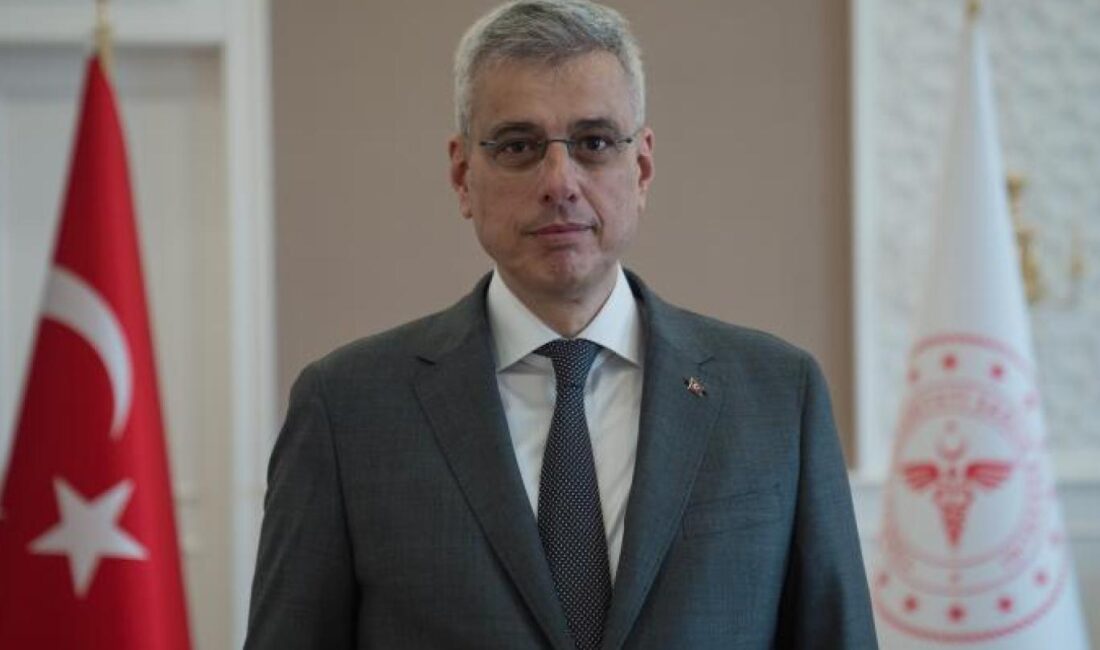 ​Sağlık Bakanı Kemal Memişoğlu, Kurban Bayramı’nın ilk gününde kurban kesimi