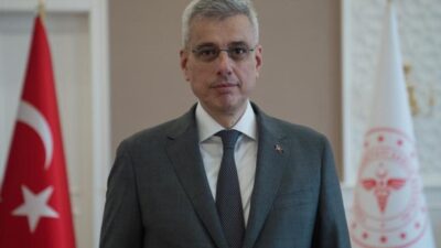 ​Sağlık Bakanı Kemal Memişoğlu, Kurban Bayramı’nın ilk gününde kurban kesimi