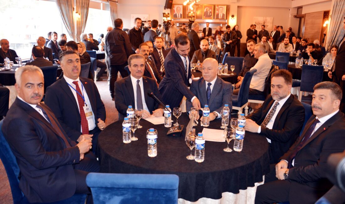 Erzurum Büyükşehir Belediyesi ev sahipliğinde, Palandöken Kayak Merkezi’nde düzenlenen “Deprem