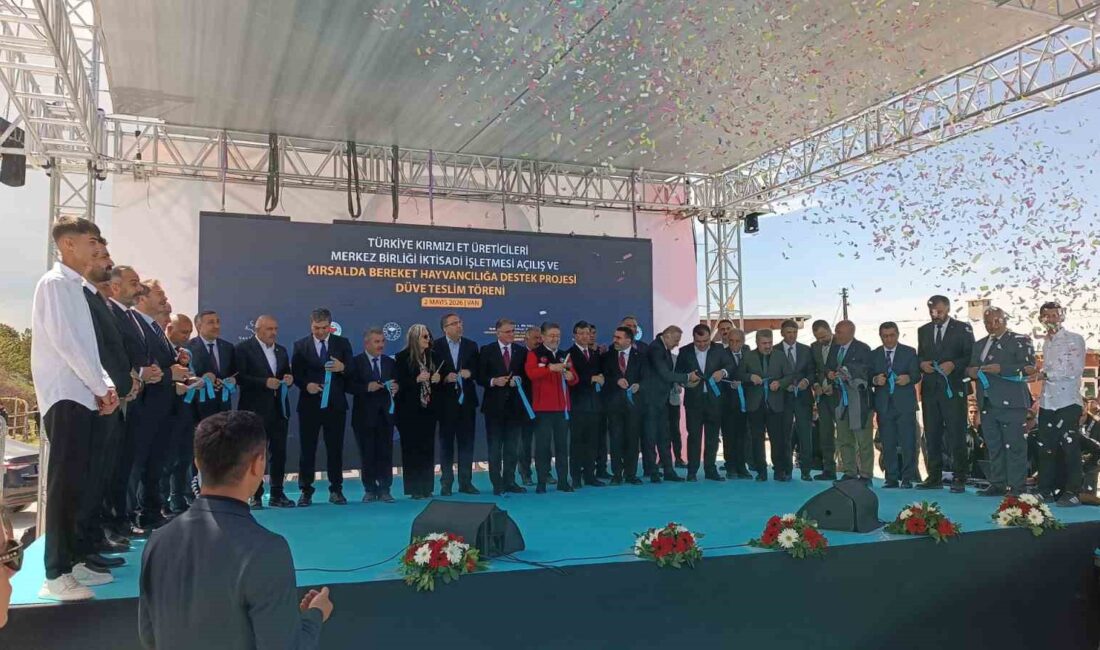 VAN / TEKHA Tarım ve Orman Bakanı İbrahim Yumaklı, bir
