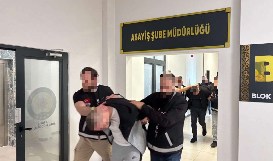 Kocaeli’nin İzmit ilçesinde 27 Mart gecesi bir eğlence mekanına düzenlenen