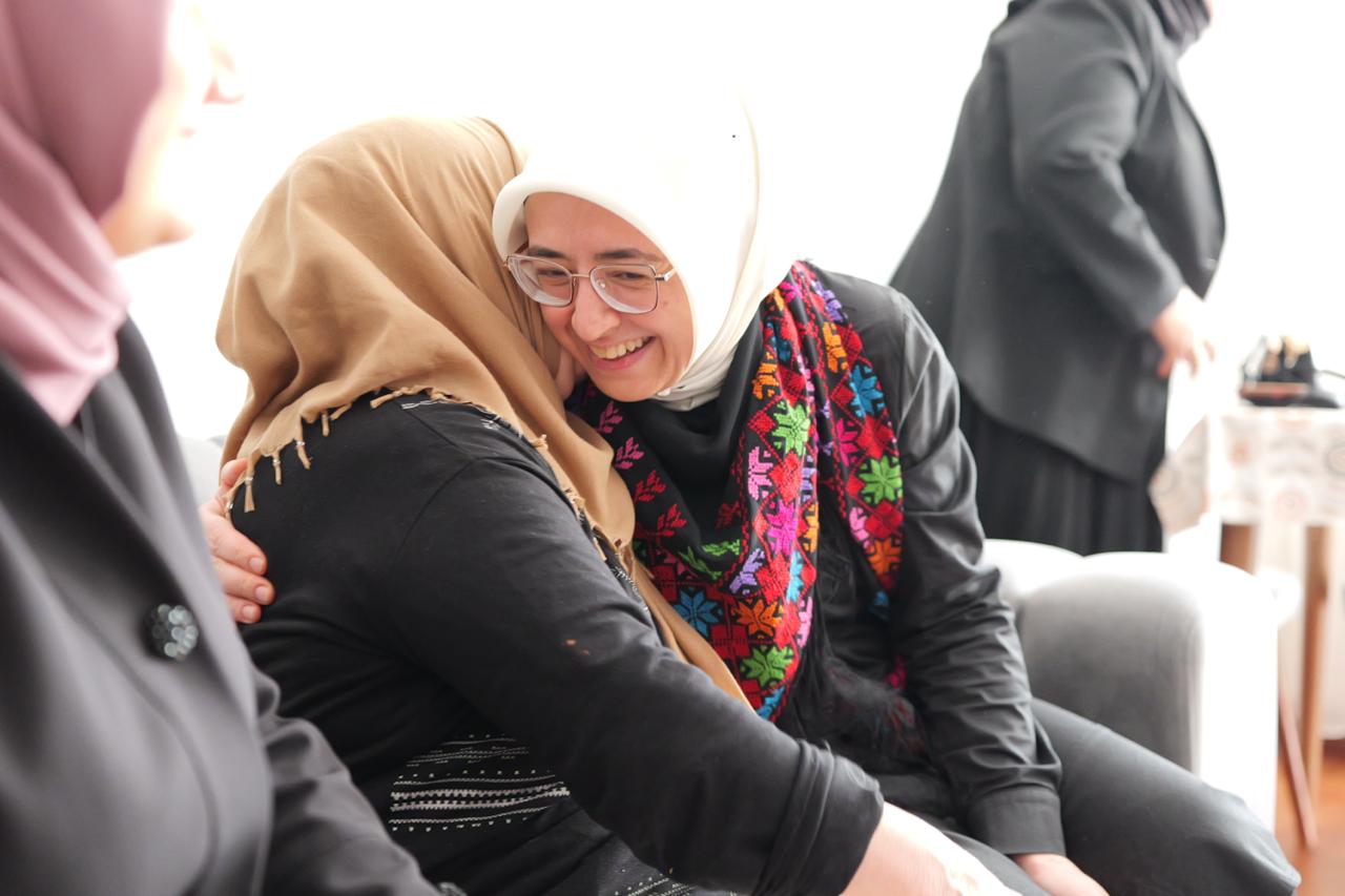 AK Parti İstanbul milletvekilleri, Anneler Günü dolayısıyla Bakırköy, Gaziosmanpaşa ve