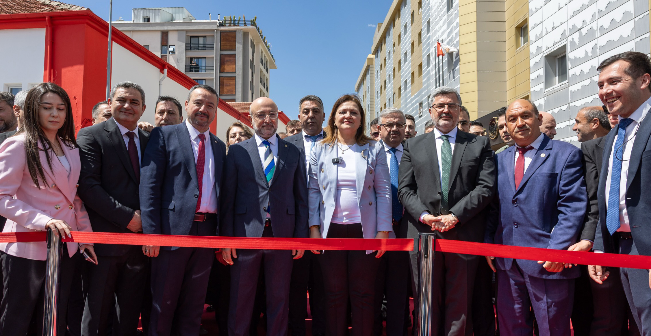 AK Parti Genel Merkezi’nde dün gerçekleştirilen toplantıda Cumhurbaşkanı Recep Tayyip