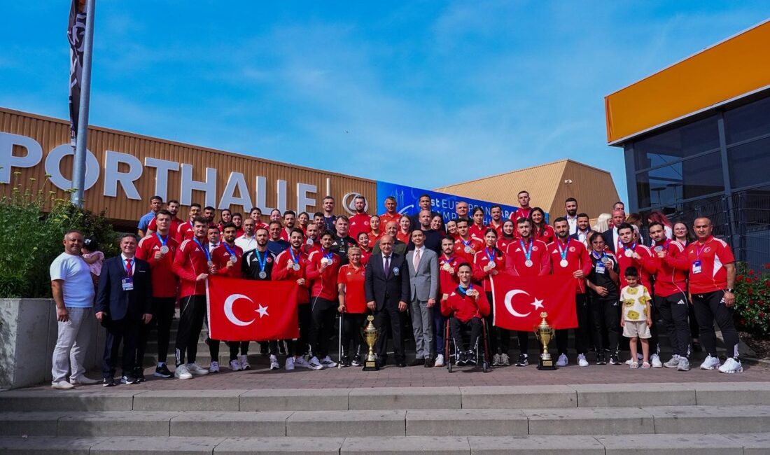 ANKARA / TEKHA Gençlik ve Spor Bakanı Osman Aşkın Bak,