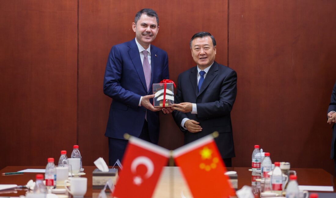 ÇİN / TEKHA Çevre, Şehircilik ve İklim Değişikliği Bakanı Murat