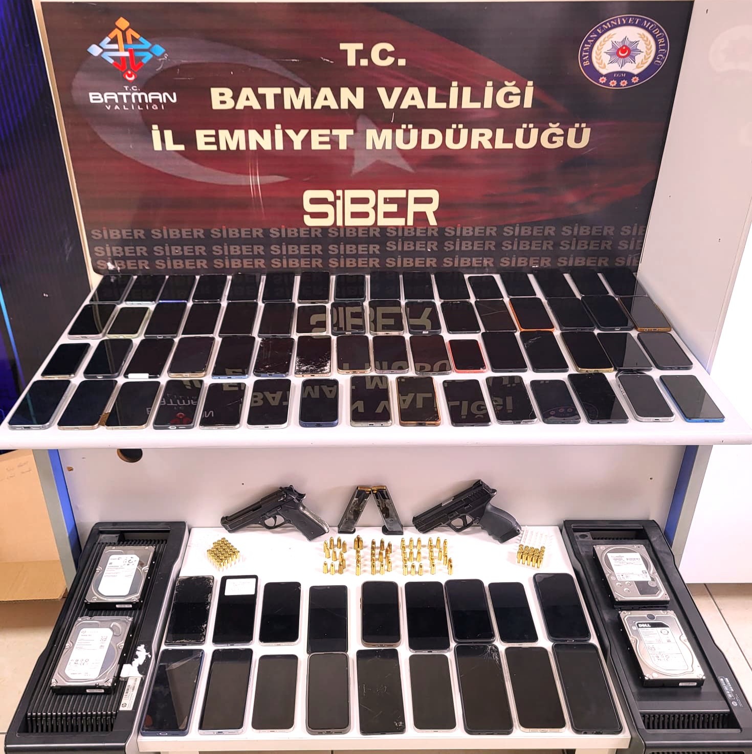 Batman merkezli 17 ilde, yasa dışı bahis ve sanal kumar
