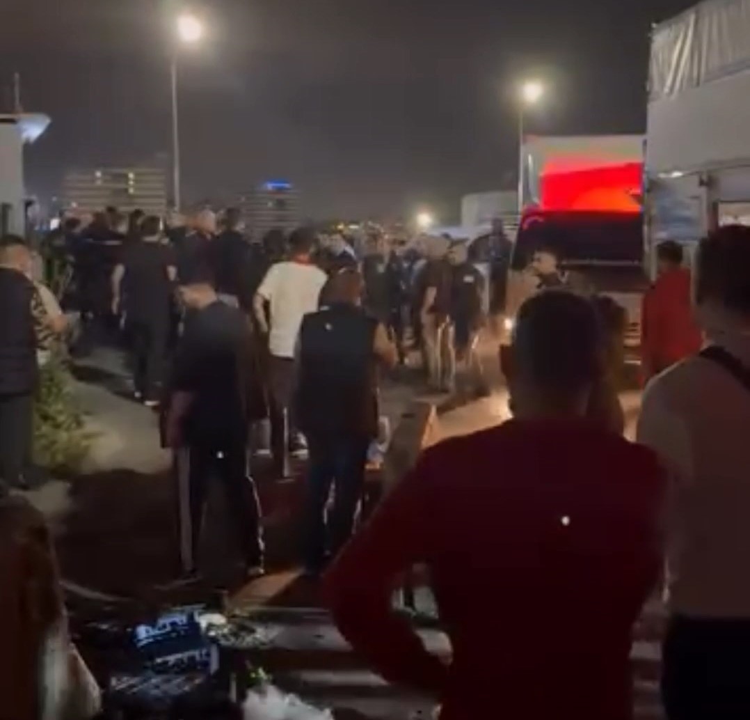 Bayrampaşa Sebze ve Meyve Hali’nde gece saatlerinde iki grup arasında