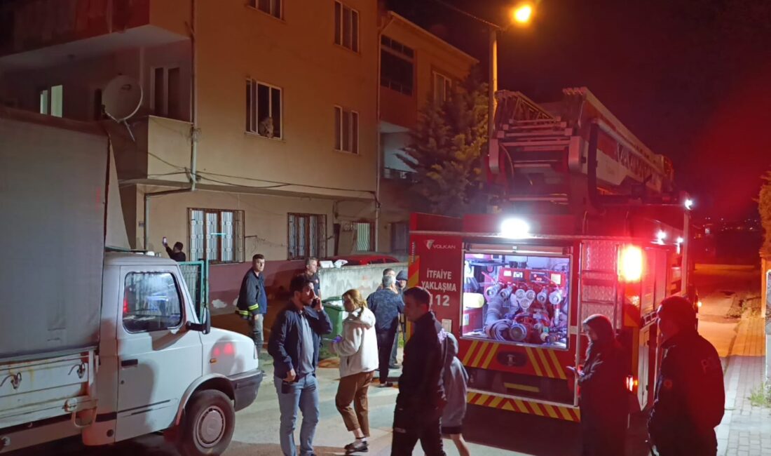 Bursa’nın İnegöl ilçesinde bir kişi, eski eşinin yaşadığı eve benzin