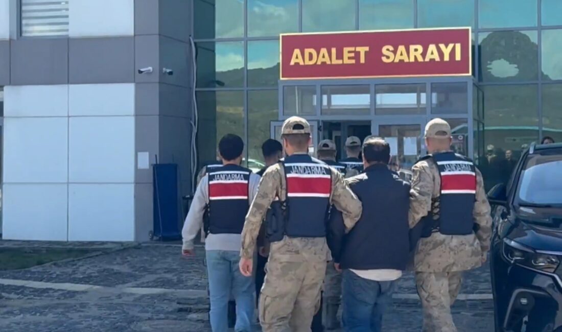 İçişleri Bakanlığı, 16 ilde organize suç örgütlerine yönelik gerçekleştirilen eş