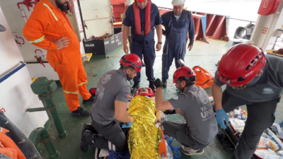 YALOVA / TEKHA Yalova Esenköy açıklarında bulunan yabancı bayraklı bir