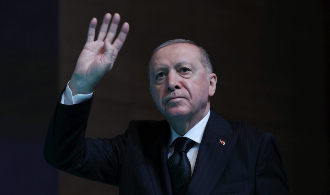 İSTANBUL / TEKHA Cumhurbaşkanı Recep Tayyip Erdoğan ve eşi Emine