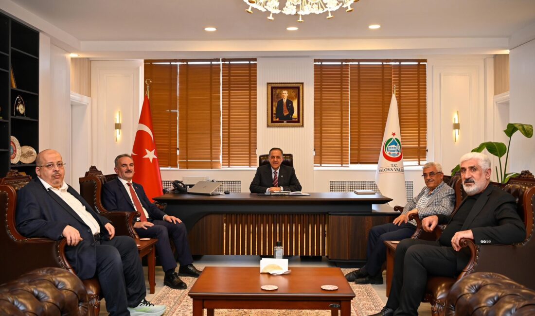 YALOVA / TEKHA Yalova Valisi Dr. Ahmet Hamdi Usta, makamında