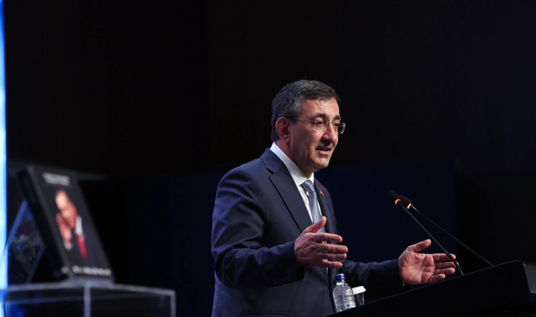 İSTANBUL / TEKHA ‘Türkiye Yüzyılında Yatırım ve Finans’ kitabının tanıtım
