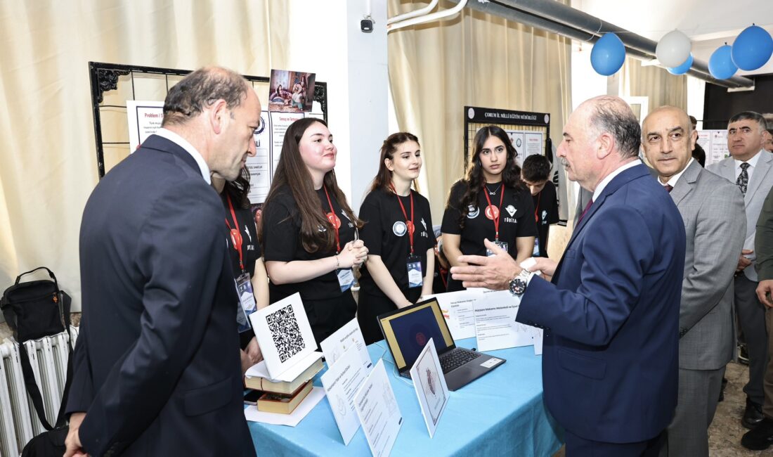 ÇORUM / TEKHA Çorum Valisi Ali Çalgan, Başöğretmen Anadolu Lisesi
