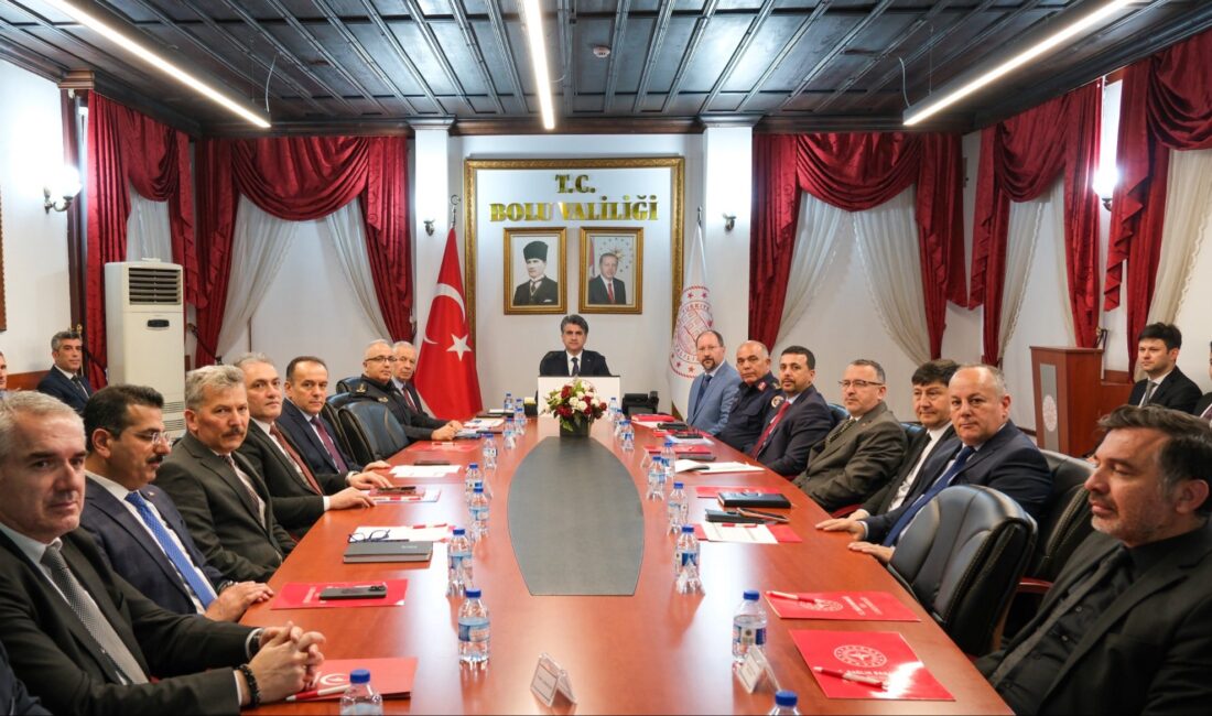 BOLU / TEKHA Bolu Valisi Abdulaziz Aydın başkanlığında; sahipsiz hayvanlara