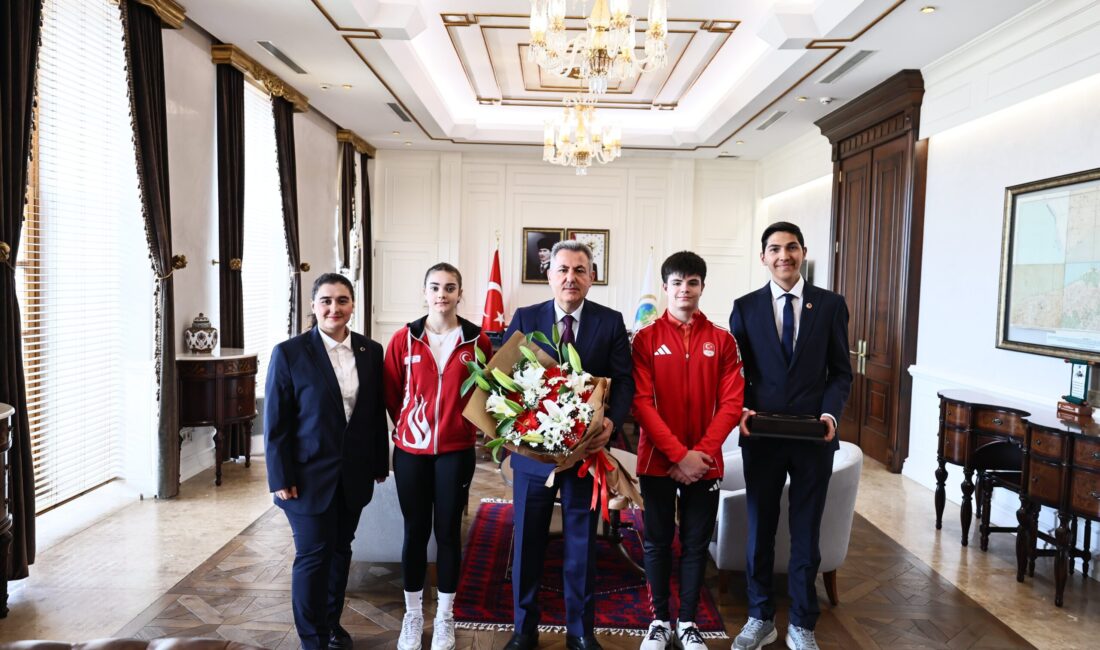 İZMİR / TEKHA İzmir Valisi Dr. Süleyman Elban, 19 Mayıs