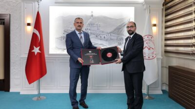 Ağrı Vali Dr Önder BOZKURT, İletişim Başkanlığı Erzurum Bölge Müdürü