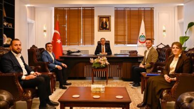 Yalova Valisi Dr. Ahmet Hamdi Usta, Yalova Avrasya Giyim ve