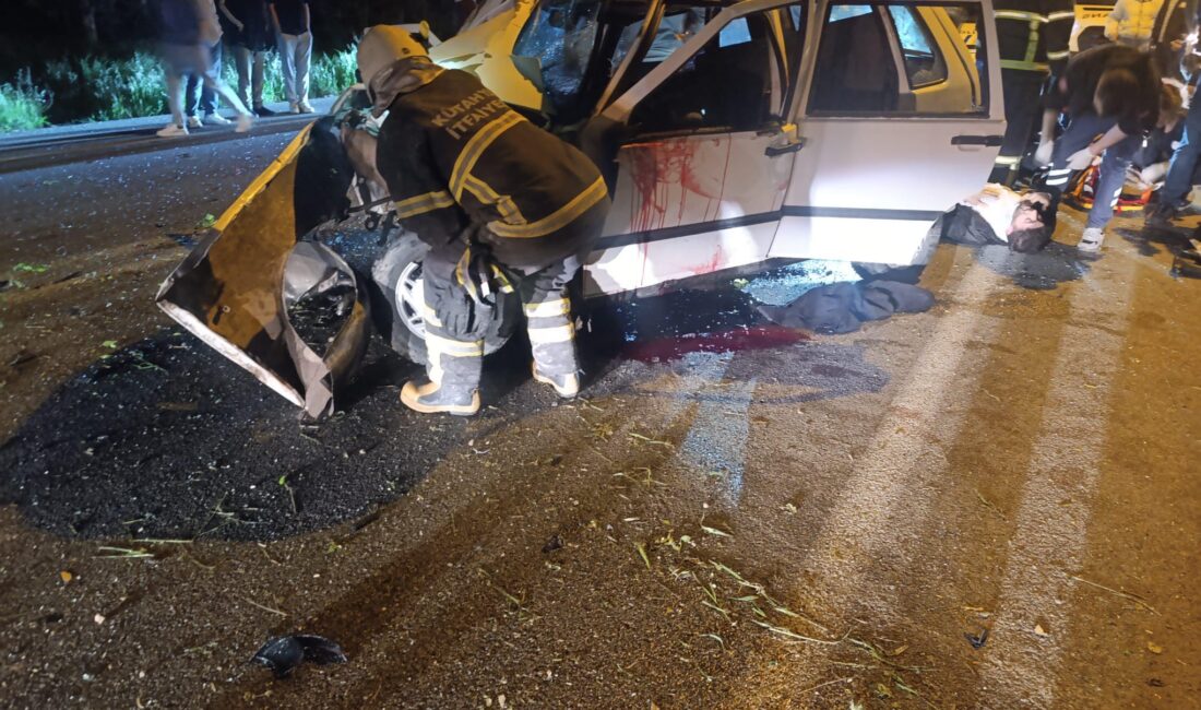 Kütahya’da istinat duvarına çarpan otomobildeki Furkan Okayay (24) hayatını kaybetti,