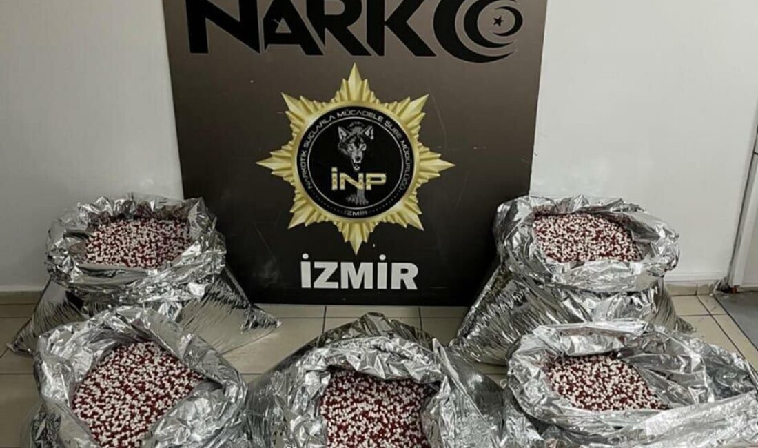 İzmir Cumhuriyet Başsavcılığı koordinesinde yürütülen soruşturma kapsamında, örgütlü şekilde uyuşturucu