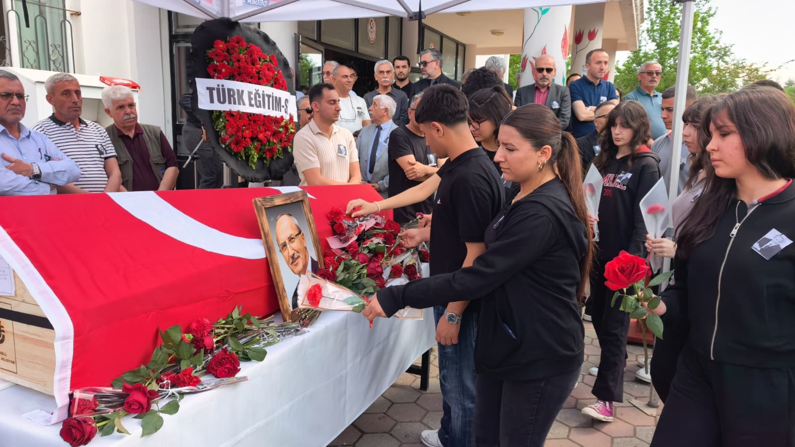 Bursa’nın İnegöl ilçesinde bir süredir mide kanseri nedeniyle tedavi gördüğü
