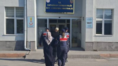 Kayseri’de jandarma ekipleri tarafından terör örgütü DEAŞ’a yönelik gerçekleştirilen operasyonda,