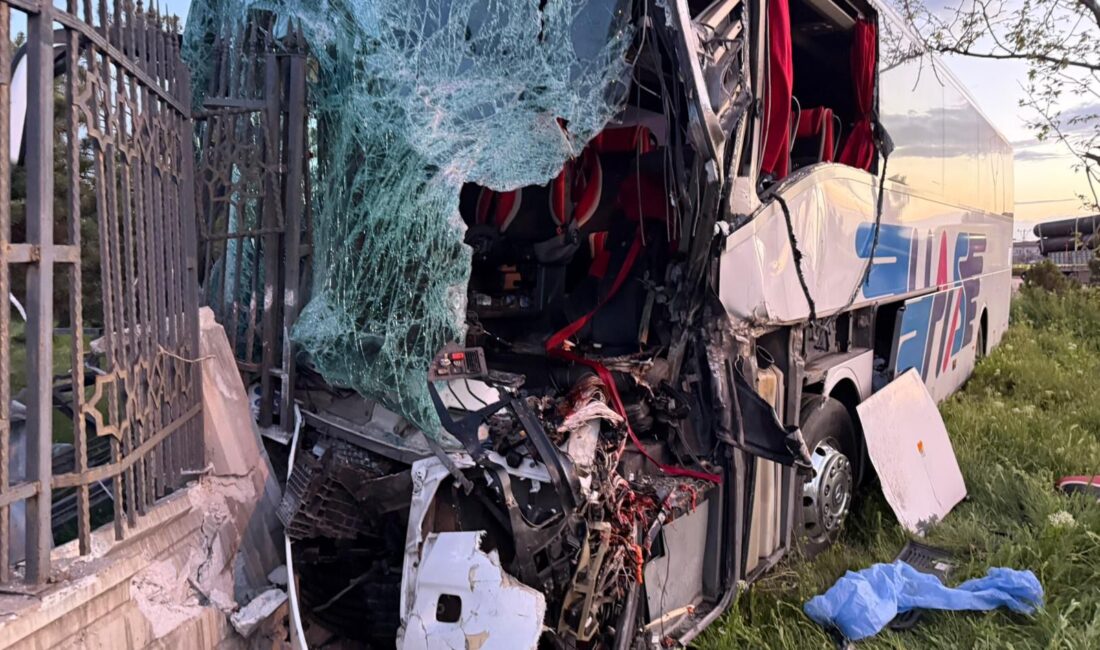Kaza, saat 05.30 sıralarında Selçuklu ilçesi Yeni İstanbul Caddesi’nde meydana