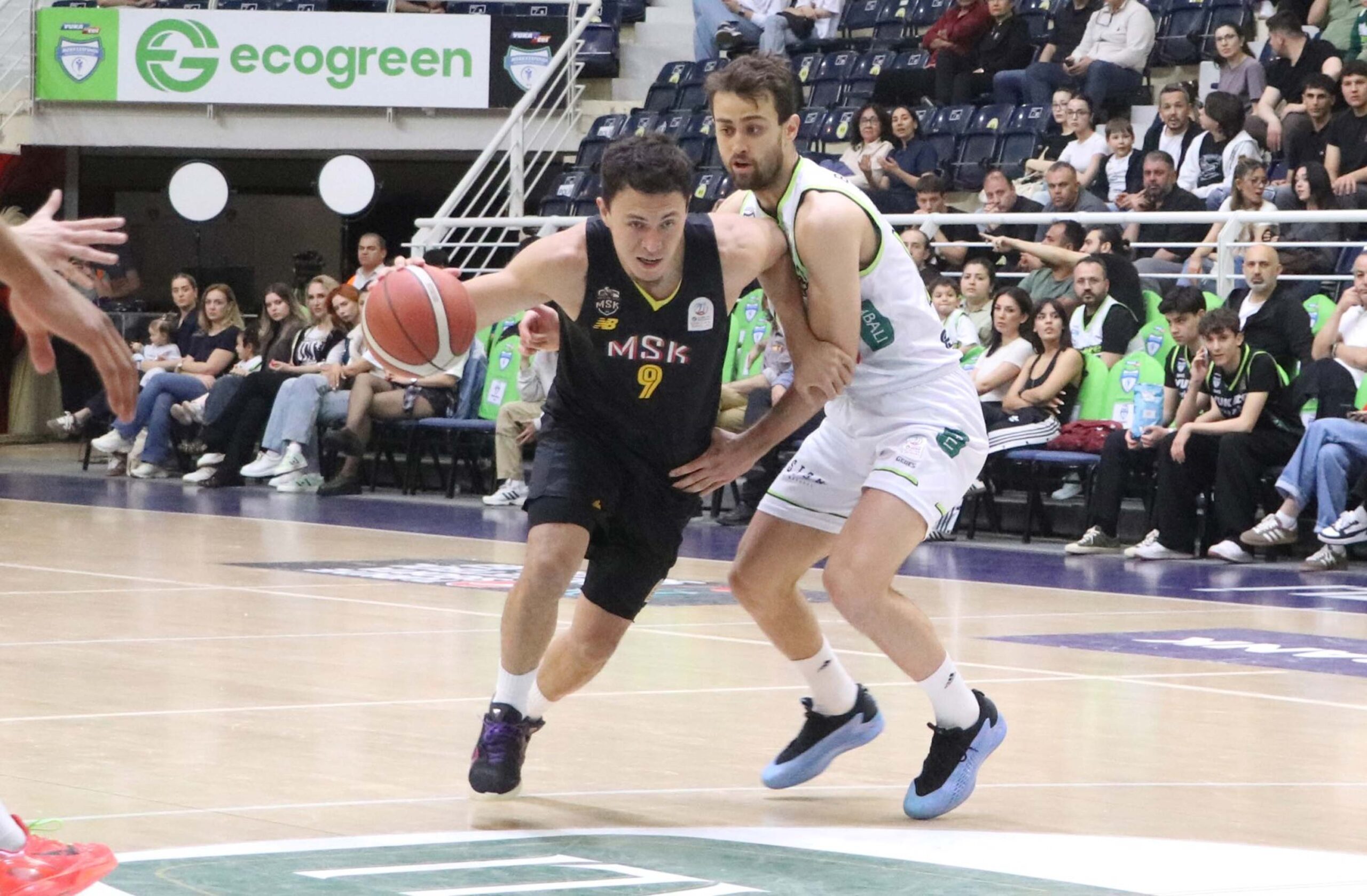 Türkiye Sigorta Basketbol Süper Ligi’ndeki beşinci sezonunda tarihi bir başarıya