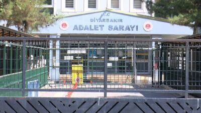 Diyarbakır Dicle Üniversitesi Hastanesi’nde görevli Prof. Dr. B.V.Ü. ile medikal