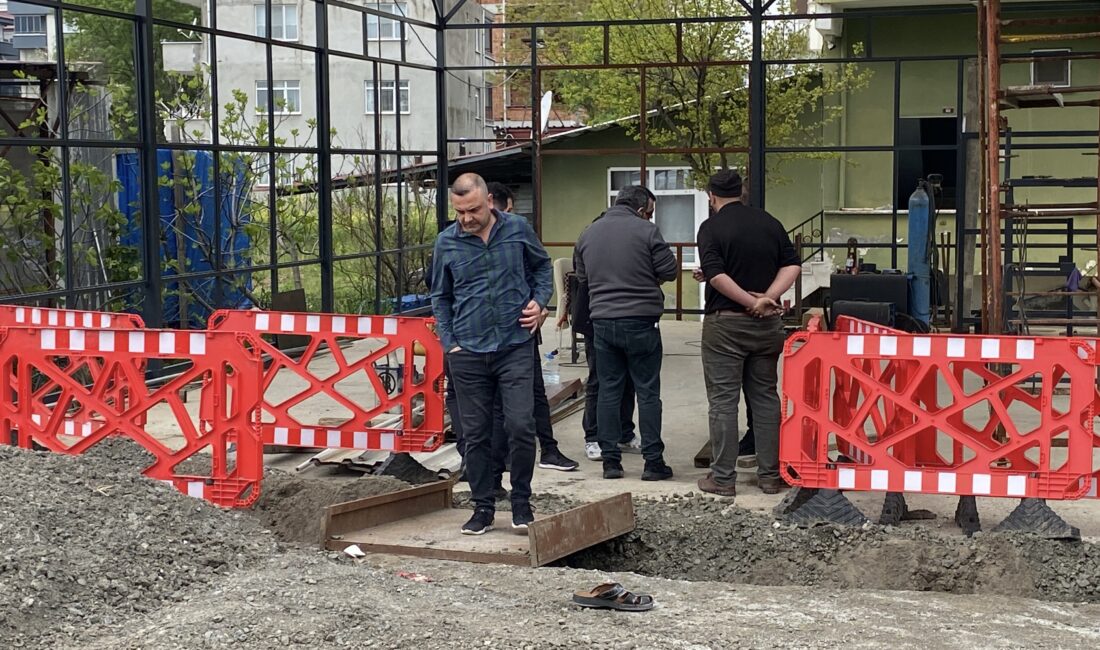 Samsun’un Tekkeköy ilçesinde, izinsiz demir kazık kullanımı nedeniyle çıkan tartışma