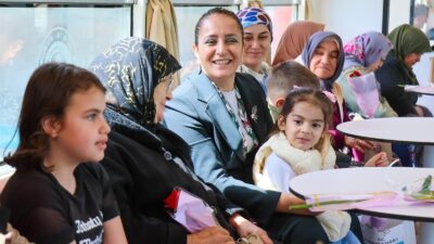 Burdur Valisi Tülay Baydar Bilgihan, Anneler Günü dolayısıyla düzenlenen özel