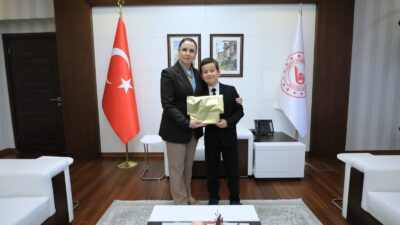 Bartın Valisi Dr. Nurtaç Arslan, Antalya’da düzenlenen Fibonacci Dünya Matematik