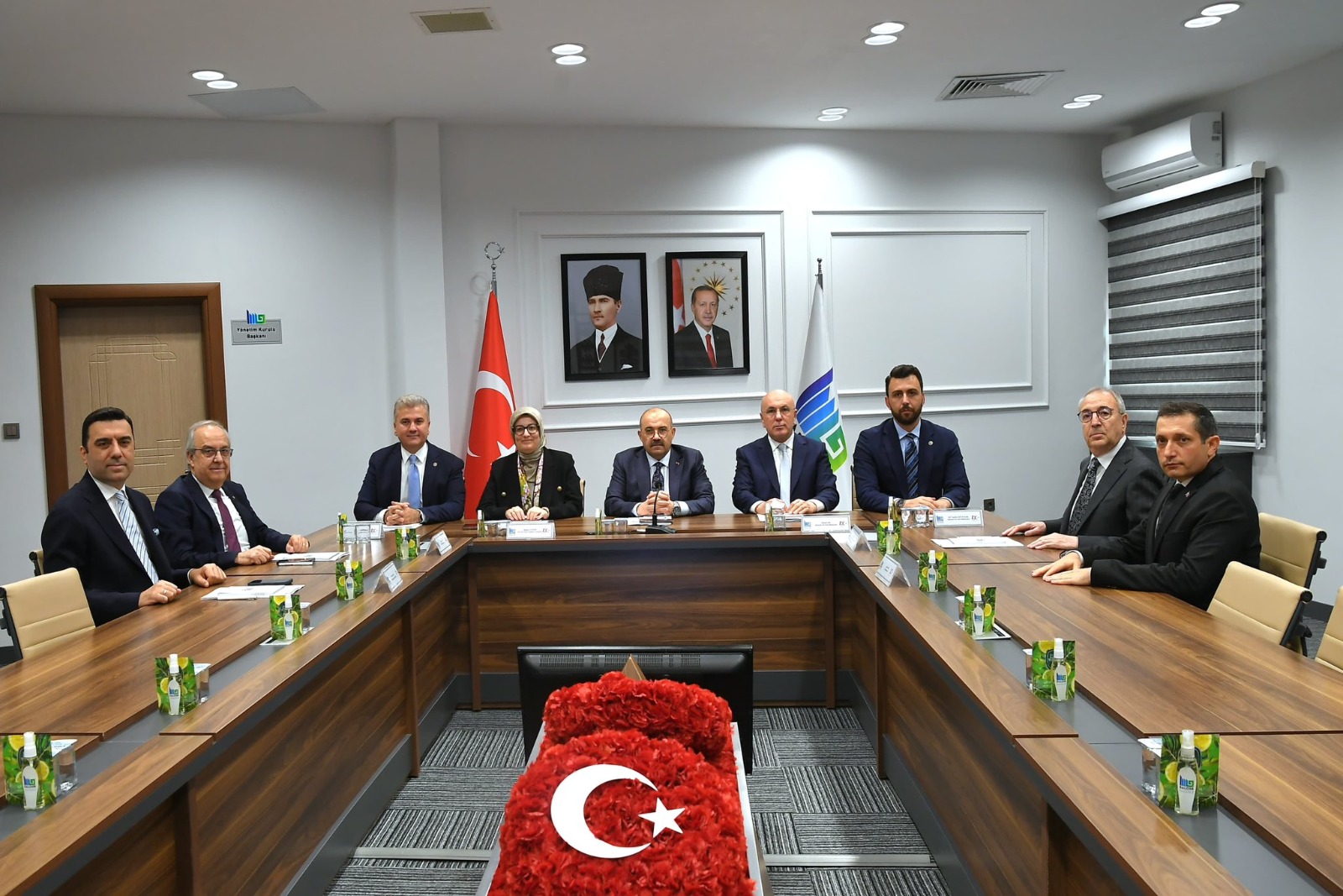 Balıkesir Valisi İsmail Ustaoğlu başkanlığında, kentin sanayi potansiyelini ve üretim