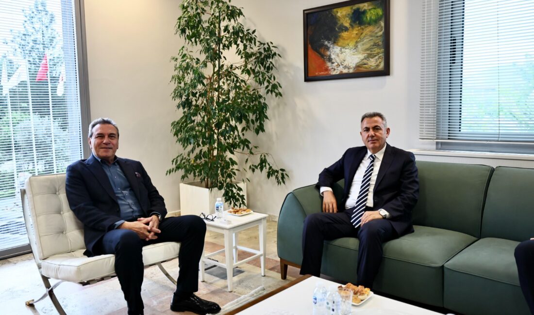 İzmir Valisi Dr. Süleyman Elban, Alkim Alkali Kimya A.Ş.’nin Kemalpaşa’daki