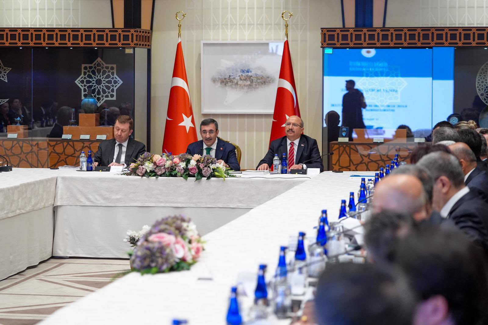 Cumhurbaşkanı Yardımcısı Cevdet Yılmaz başkanlığında, Cumhurbaşkanlığı Külliyesi’nde Kamu Kurumları Denetim