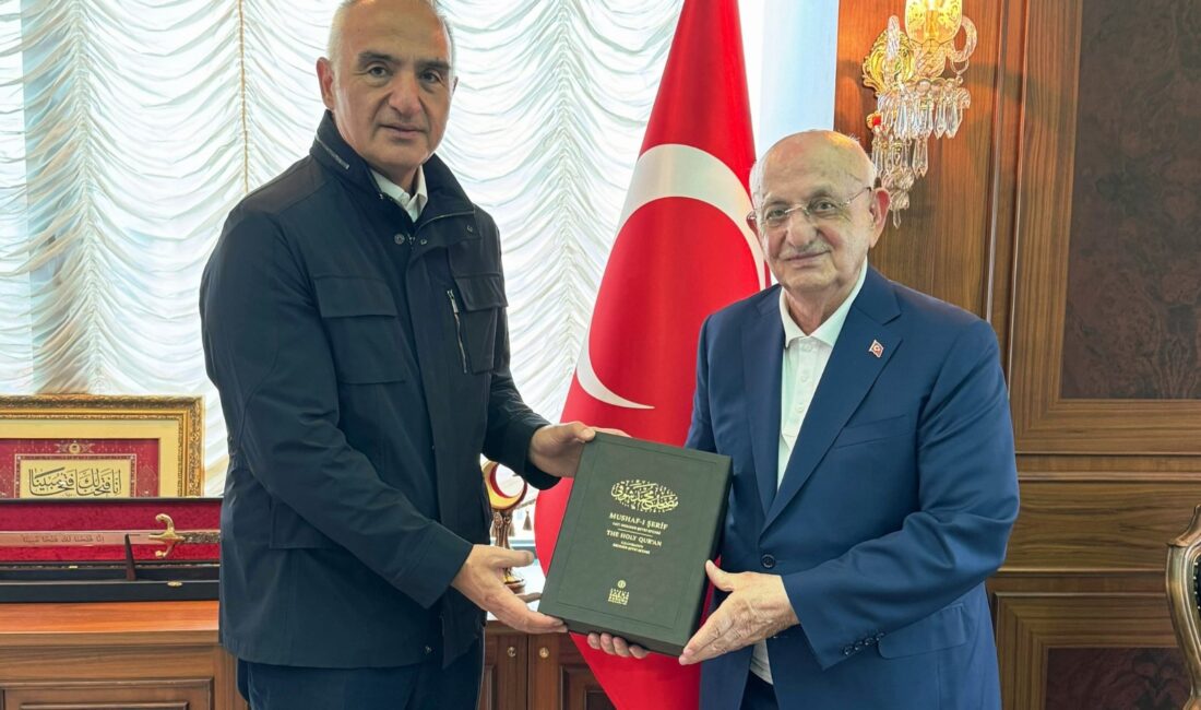 Kültür ve Turizm Bakanı Mehmet Nuri Ersoy, önceki dönem TBMM