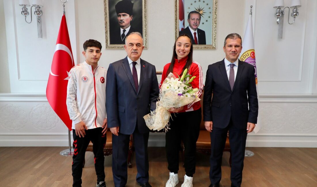   ORDU / TEKHA Ordu Valisi Muammer Erol, Gençlik Haftası