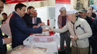   KÜTAHYA / TEKHA Kütahya Valisi Musa Işın, Cuma namazı