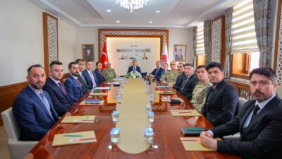   BAYBURT / TEKHA Bayburt Valisi Mustafa Eldivan başkanlığında, kent