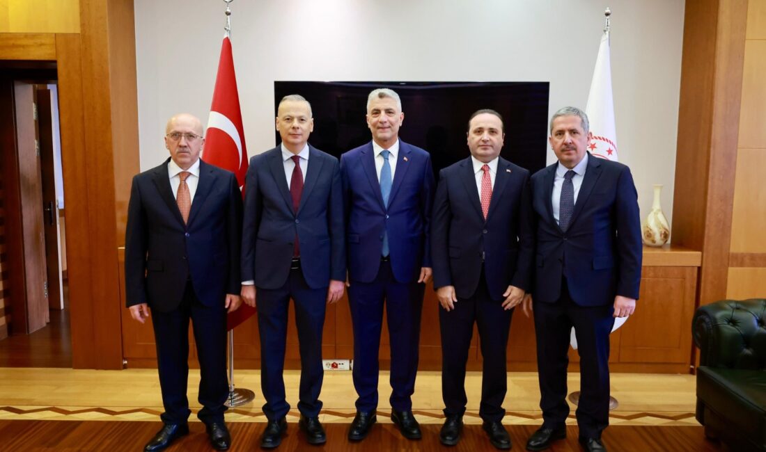 Ticaret Bakanı Prof. Dr. Ömer Bolat, Kurban Bayramı vesilesiyle Ticaret