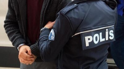 Van’da yasa dışı bahis kapsamında para transferine aracılık ettikleri belirlenen