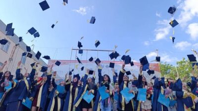 Manisa Celal Bayar Üniversitesi Gördes Meslek Yüksekokulu Mezuniyet Töreni okul