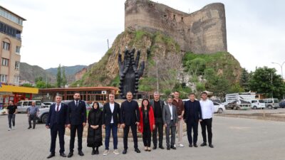 Anahtar Parti Genel Başkan Yardımcısı ve Sağlık Politikaları Başkanı, Oltulu